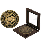Наградная медаль Бронза в подарочных  коробках, 12х12х2,2 см, d=8,7 см, металл, дерево, стекло/ лазерная гравировка