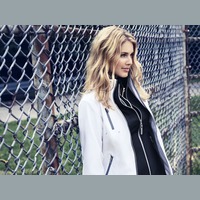 Фотка Куртка софтшелл женская SAVANNAH, черная XL от торговой марки James Harvest