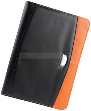 Фото Папка для документов с блокнотом и калькулятором, оранжевая (черный, оранжевый, серебристый)