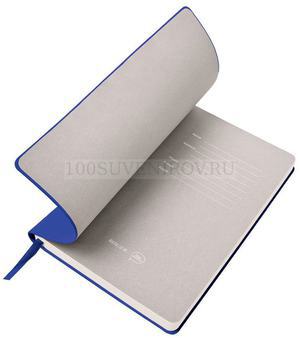 Фото Бизнес-блокнот "Gravity", B5 формат, синий, серый форзац, мягкая обложка, в клетку