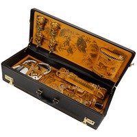 Подарочный набор Королевская охота в чемодане с мангалом   и подарочный набор для пикника
