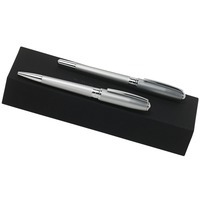 Фотка Подарочный набор: ручка перьевая, ручка шариковая, магазин Hugo Boss