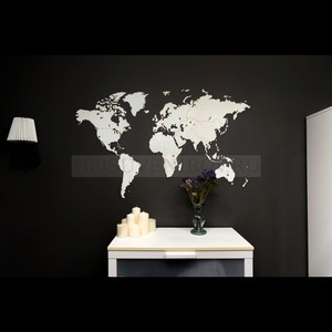      WORLD MAP WALL DECORATION MEDIUM