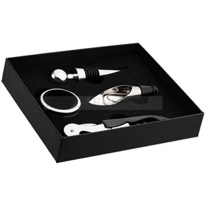 Фото Винный набор черный из силикона AMBROSIA: нож сомелье-штопор, ножа для срезания фольги, открывалки, аэратор, кольцо-каплеуловитель, пробка
