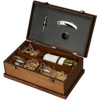 Картинка Подарочный набор для вина Delphin: 2 бокала, пробка, воротничок, штопор  от торговой марки Master of Wine
