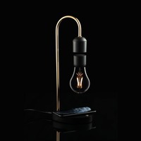 Фотка Левитирующая лампа с функцией беспроводной зарядки leviStation, люксовый бренд Indivo