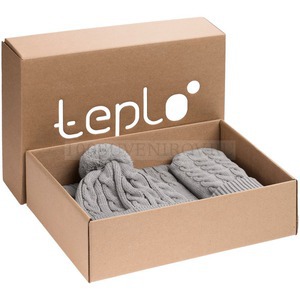 Фото Теплый набор Heat Trick: шапка с помпоном, шарф и варежки с косами M «Teplo» (светло-серый меланж)