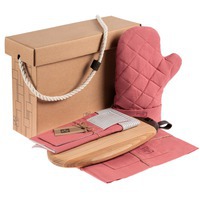 Подарочный набор текстиля для кухни Feast Mist: фартук, прихватка-рукавица, сервировочная салфетка и куверт, доска разделочная, розовый
