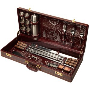 Фото Роскошный подарочный набор для шашлыка из 40 предметов в чемоданчике с кодовым замком, 72 х 30,5 х 11 см
