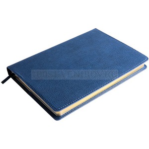 Фото Ежедневник недатированный портфолио Mark, А5, темно-синий, кремовый блок, золотой срез