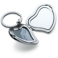 Фотография Фирменный брелок-медальон HEART в форме сердца