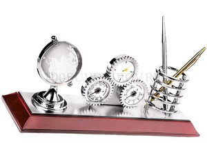 Фото Настольный прибор «Детройт»: часы, термометр, гигрометр, стакан под ручки