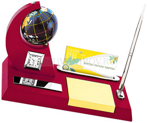 Фото Настольный прибор «Шаттл»: часы, ручка, бумажный блок, подставка под визитки (бордовый)